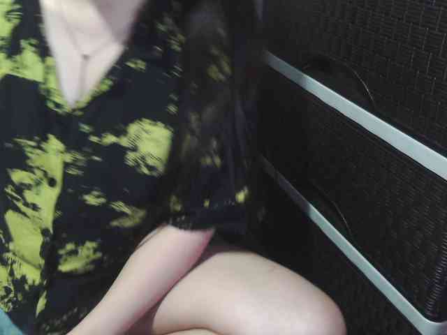 Cassiee webcam