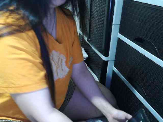 Cassiee webcam