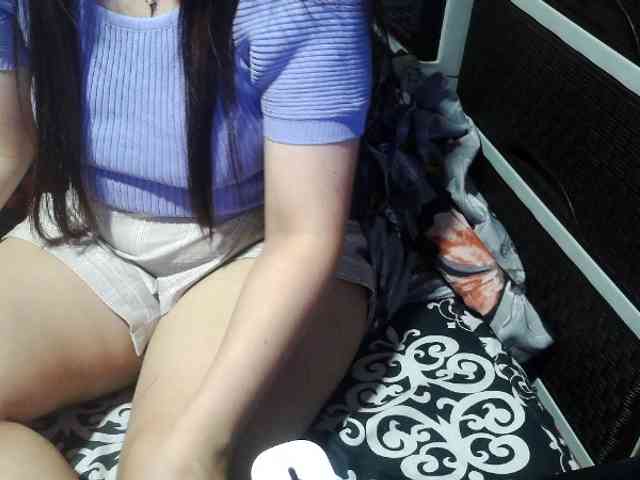 Cassiee webcam