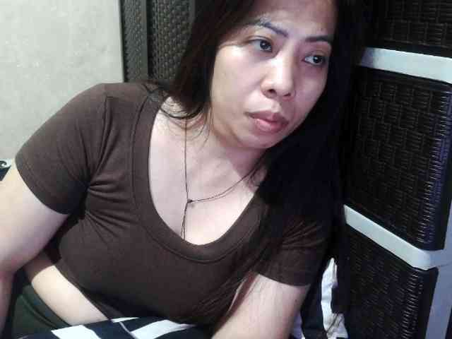 Cassiee webcam