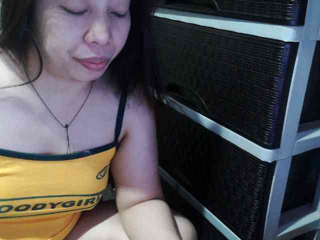 Cassiee webcam