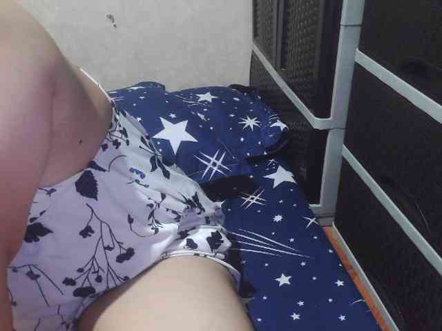 Cassiee webcam