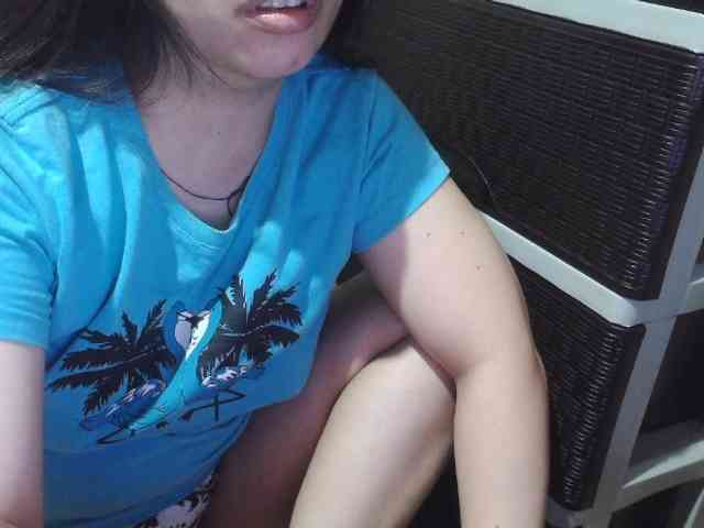 Cassiee webcam