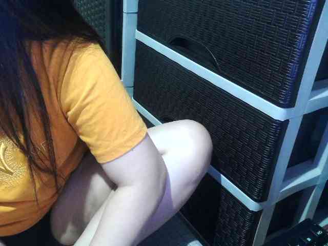 Cassiee webcam