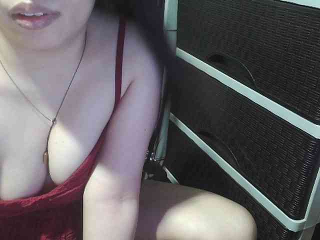 Kazzandra webcam