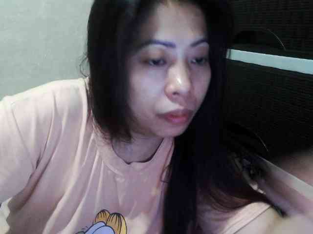 Cassiee webcam