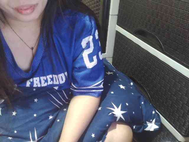 Cassiee webcam