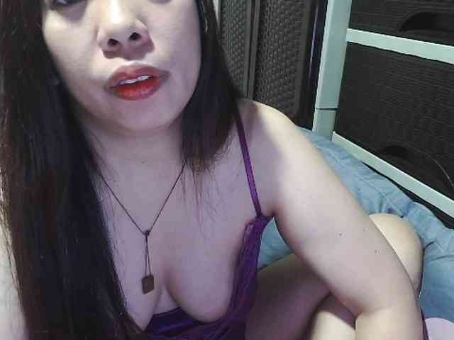 Kazzandra webcam