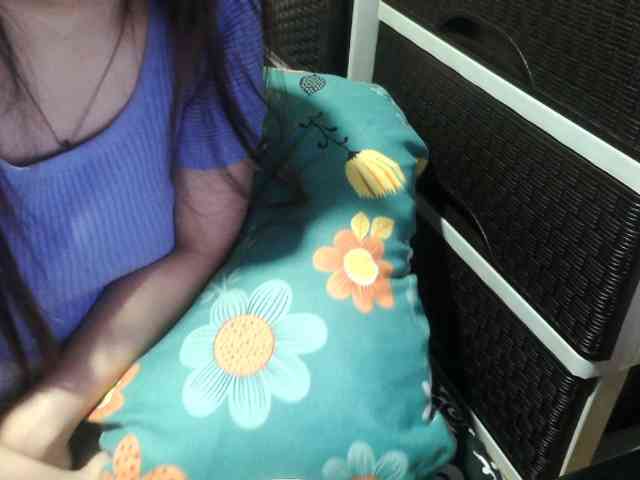 Cassiee webcam