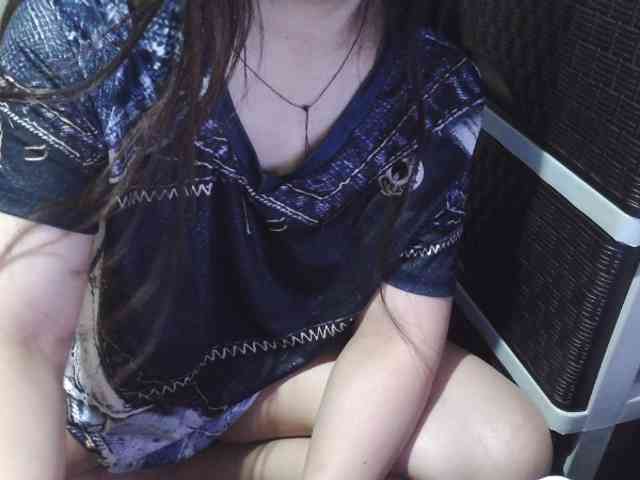 Cassiee webcam