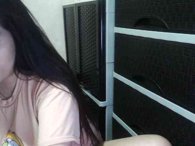 Cassiee webcam