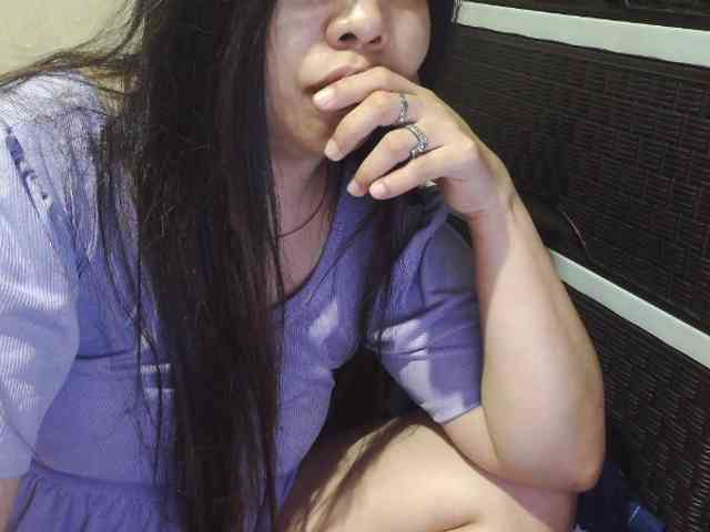 Cassiee webcam