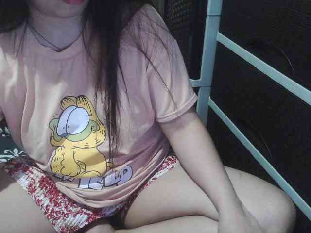 Cassiee webcam