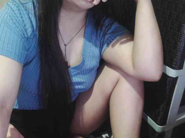 Cassiee webcam