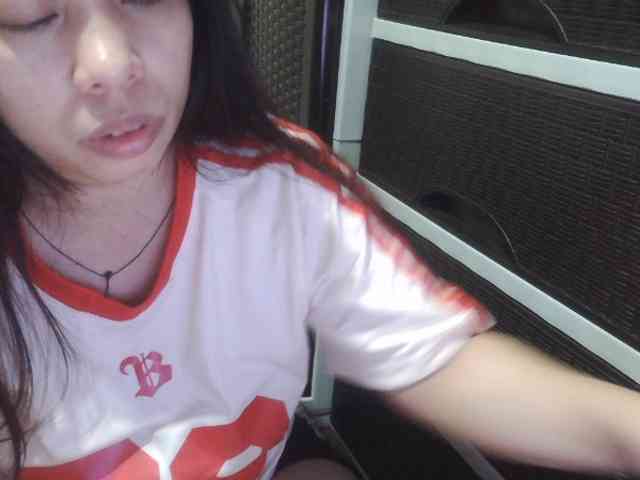Cassiee webcam