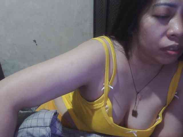 Cassiee webcam