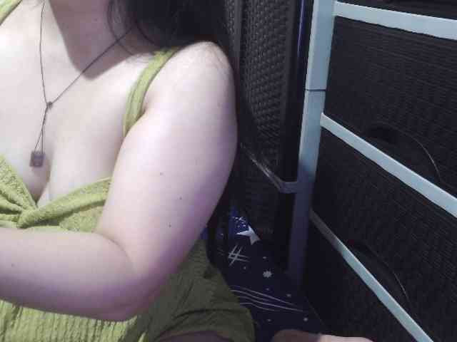 Cassiee webcam