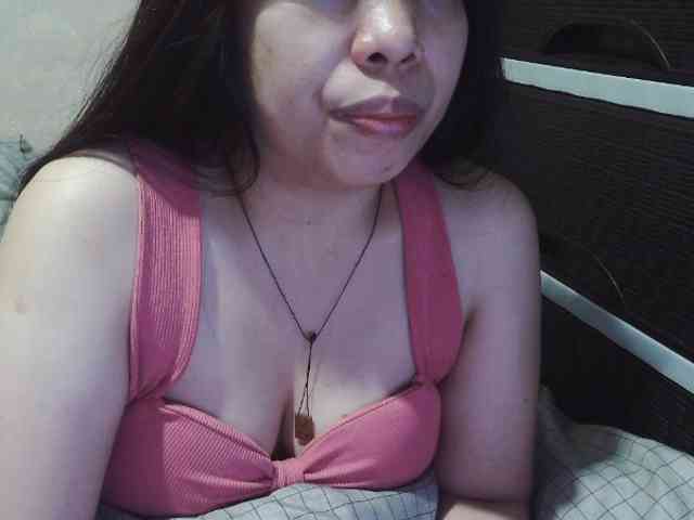 Cassiee webcam
