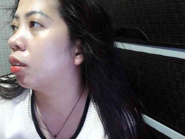 Cassiee webcam