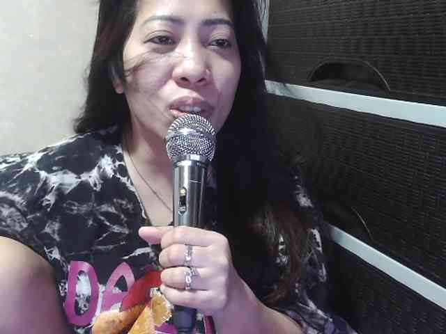 Kazzandra webcam
