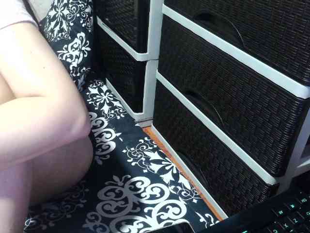 Cassiee webcam