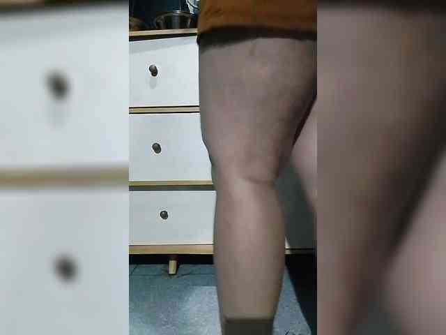 Cassiee webcam
