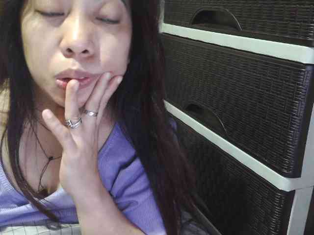 Cassiee webcam