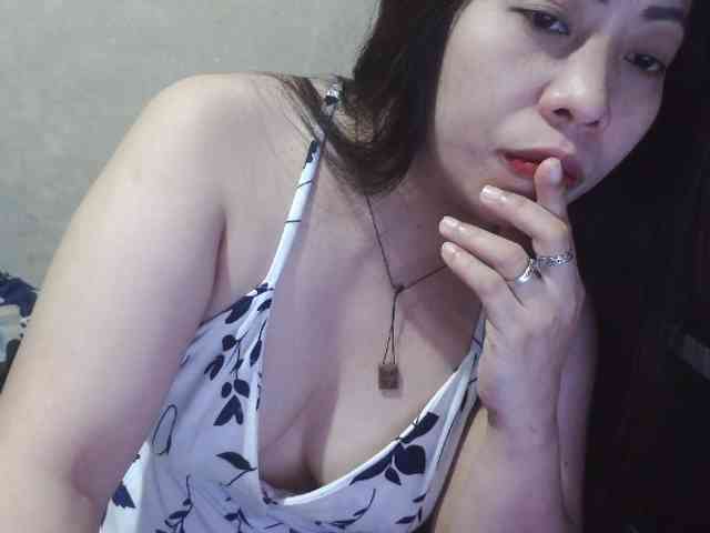 Cassiee webcam