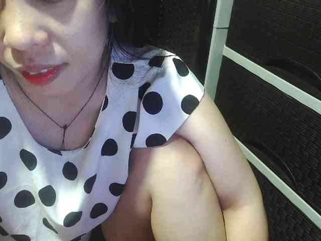 Cassiee webcam