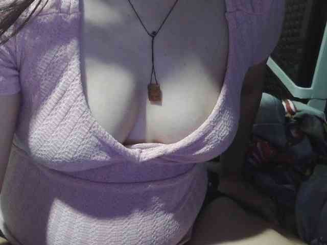 Cassiee webcam
