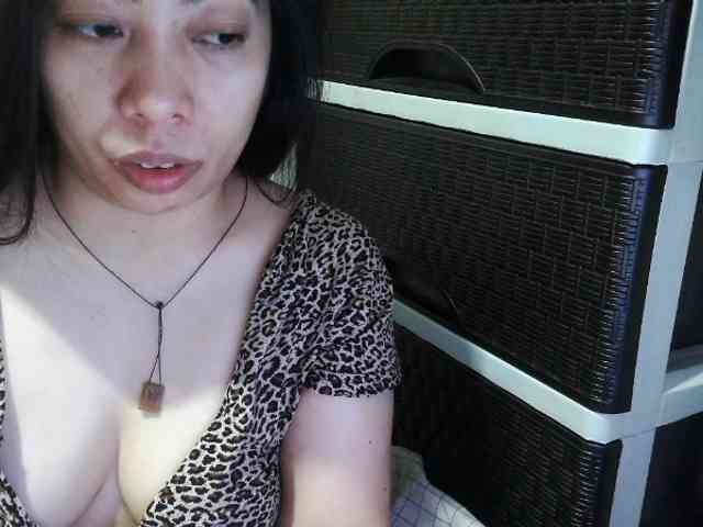 Cassiee webcam