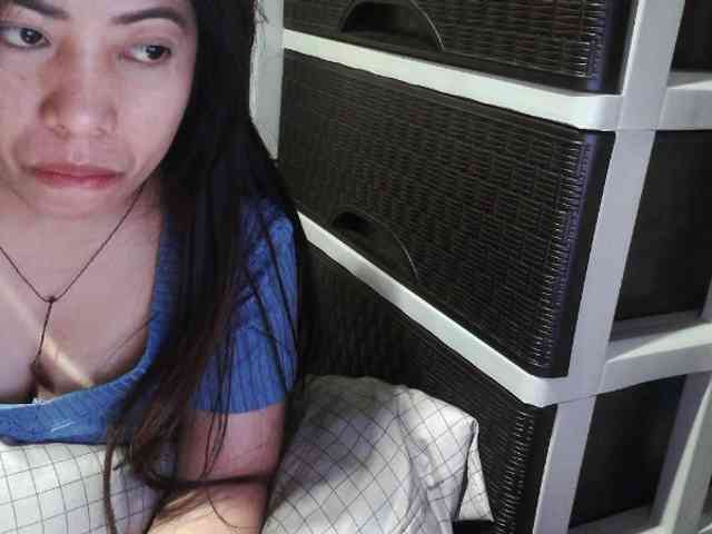 Cassiee webcam