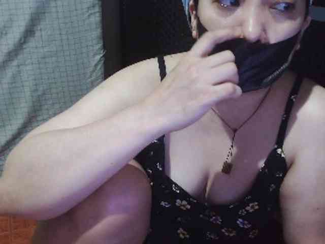 Cassiee webcam