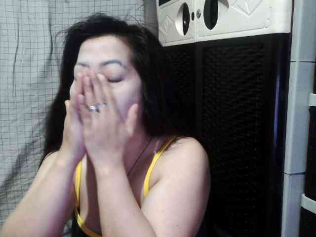 Cassiee webcam