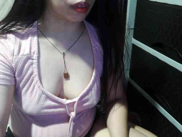 Cassiee webcam