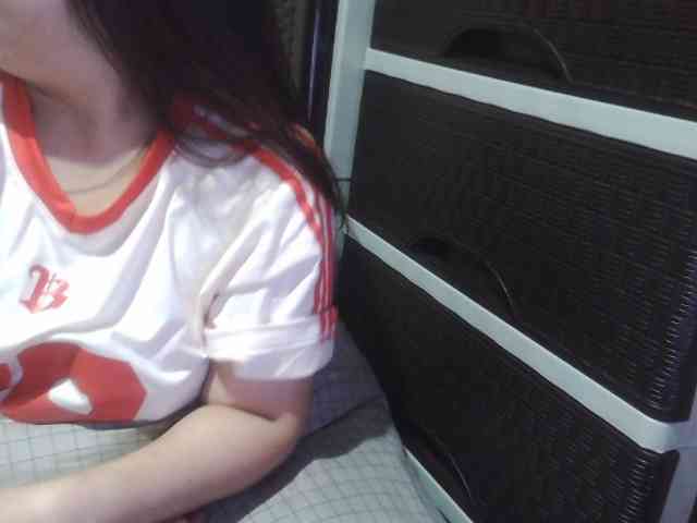 Cassiee webcam