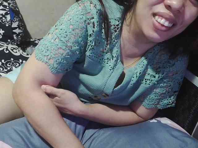 Cassiee webcam