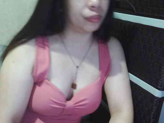 Cassiee webcam