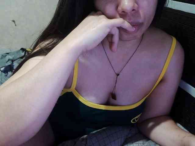 Cassiee webcam