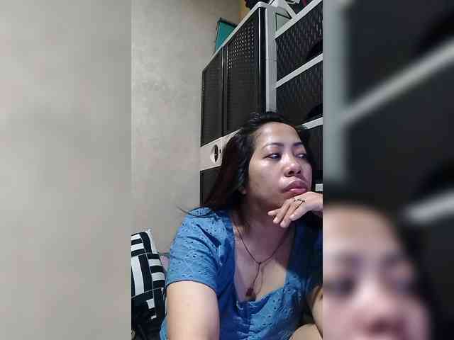 Cassiee webcam