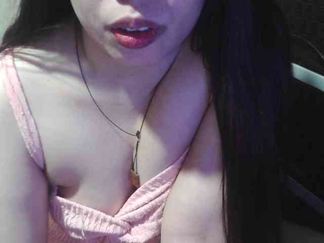 Kazzandra webcam