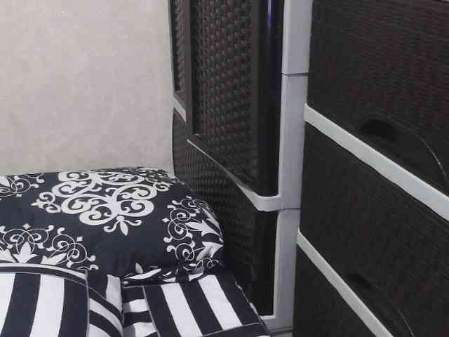 Cassiee webcam