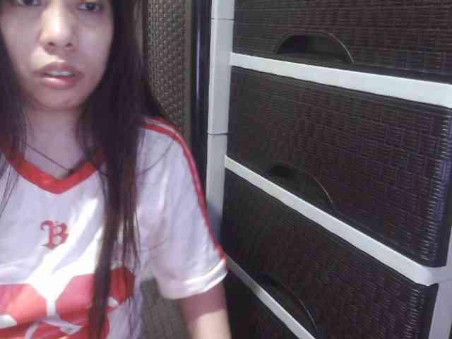 Cassiee webcam