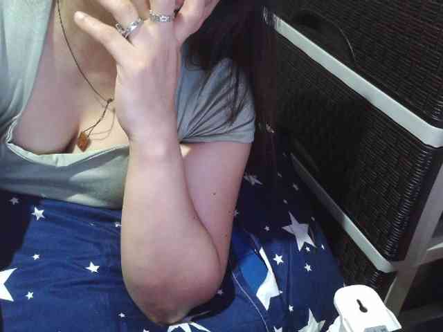 Cassiee webcam