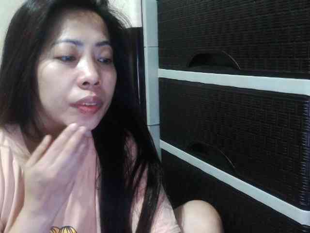 Cassiee webcam