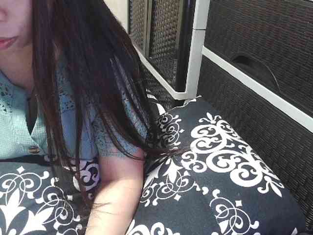 Cassiee webcam