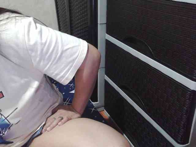 Cassiee webcam