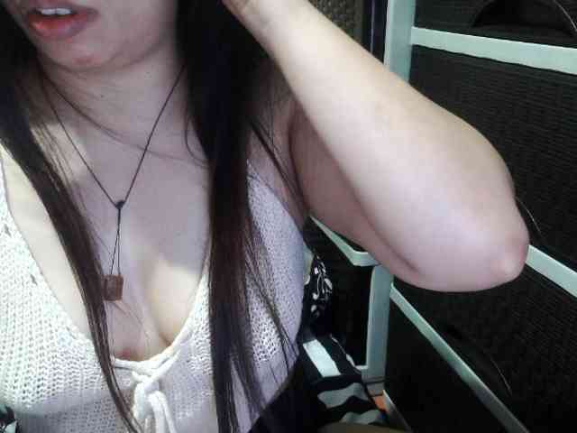 Cassiee webcam