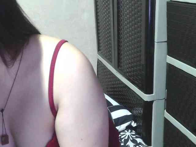 Kazzandra webcam