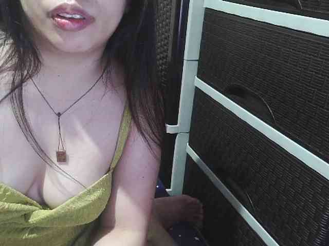 Cassiee webcam